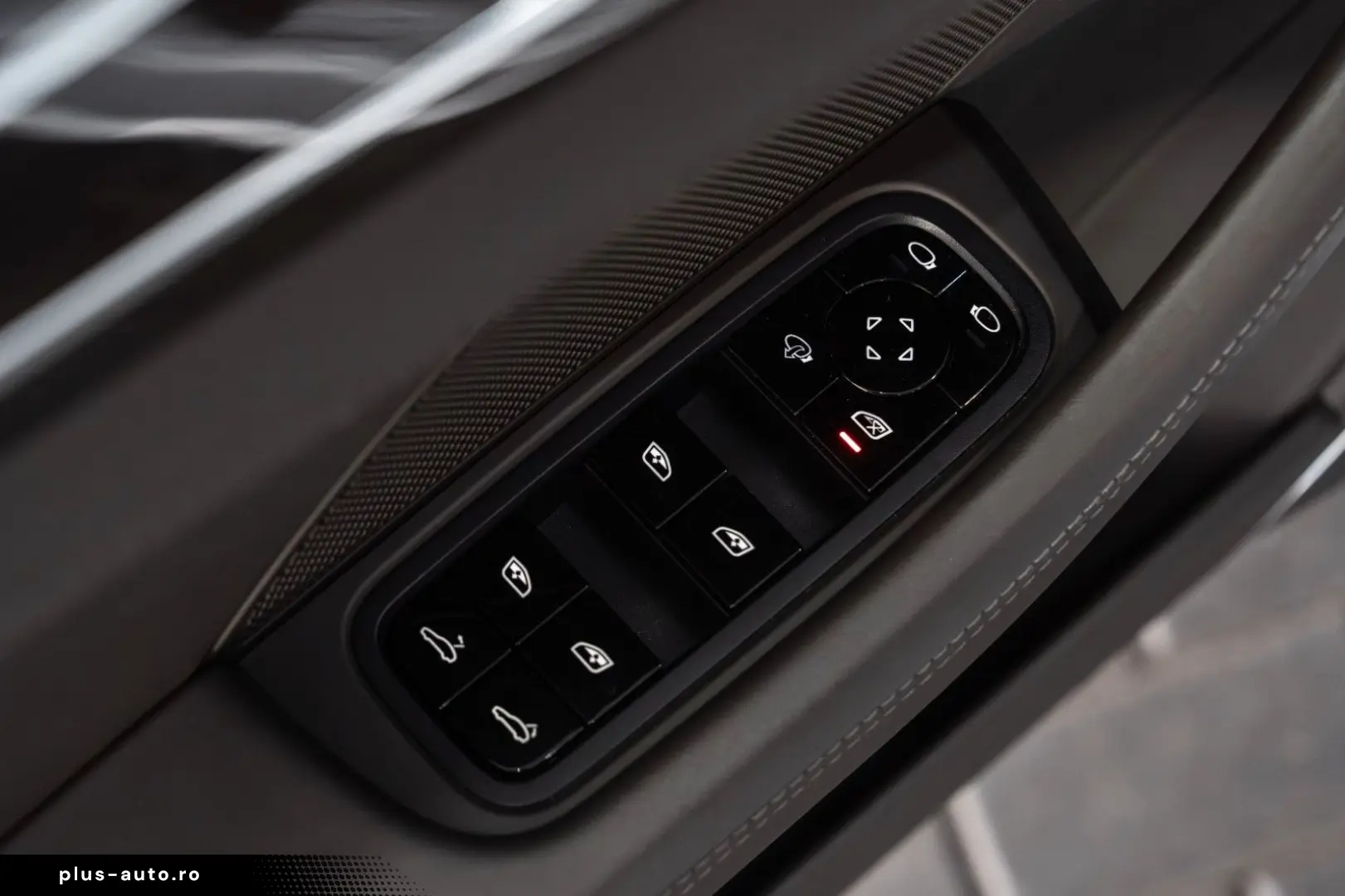 Panamera GTS SPORT-DESIGN BOSE LUFTFEDER. HUD