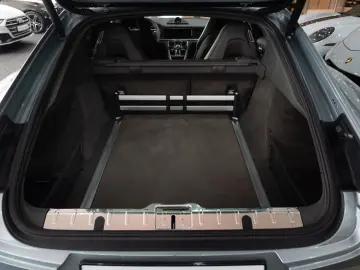 Panamera GTS SPORT-DESIGN BOSE LUFTFEDER. HUD