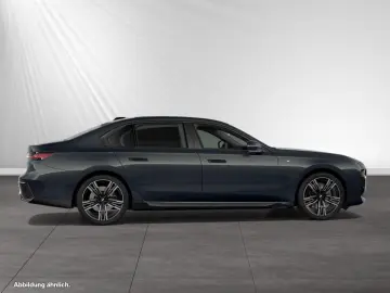 750e xDrive M Sport Pro SkyLounge PA-Prof.