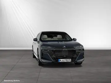 750e xDrive M Sport Pro SkyLounge PA-Prof.