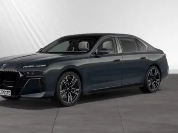 750e xDrive M Sport Pro SkyLounge PA-Prof.