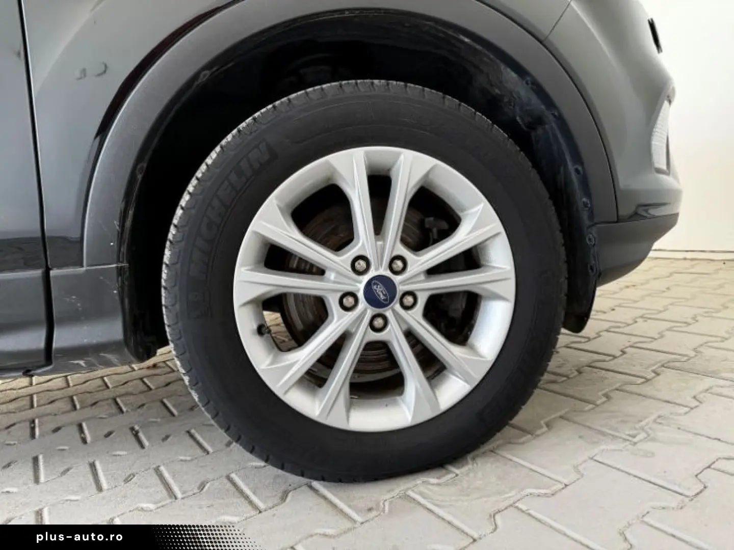 FORD KUGA 2.0 TDCi 180CP Titanium 4WD