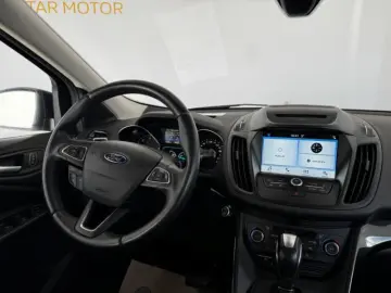 FORD KUGA 2.0 TDCi 180CP Titanium 4WD