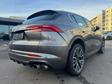 Grecale GT Pano Kam Acc Elekt Sitze