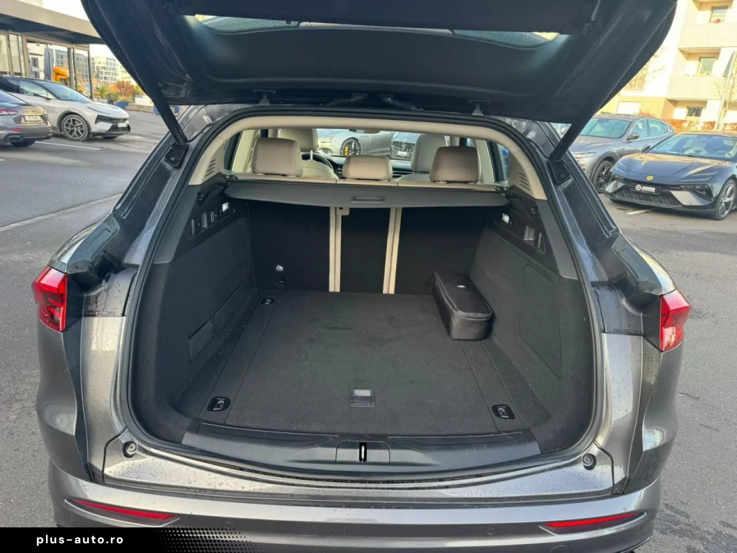 Grecale GT Pano Kam Acc Elekt Sitze