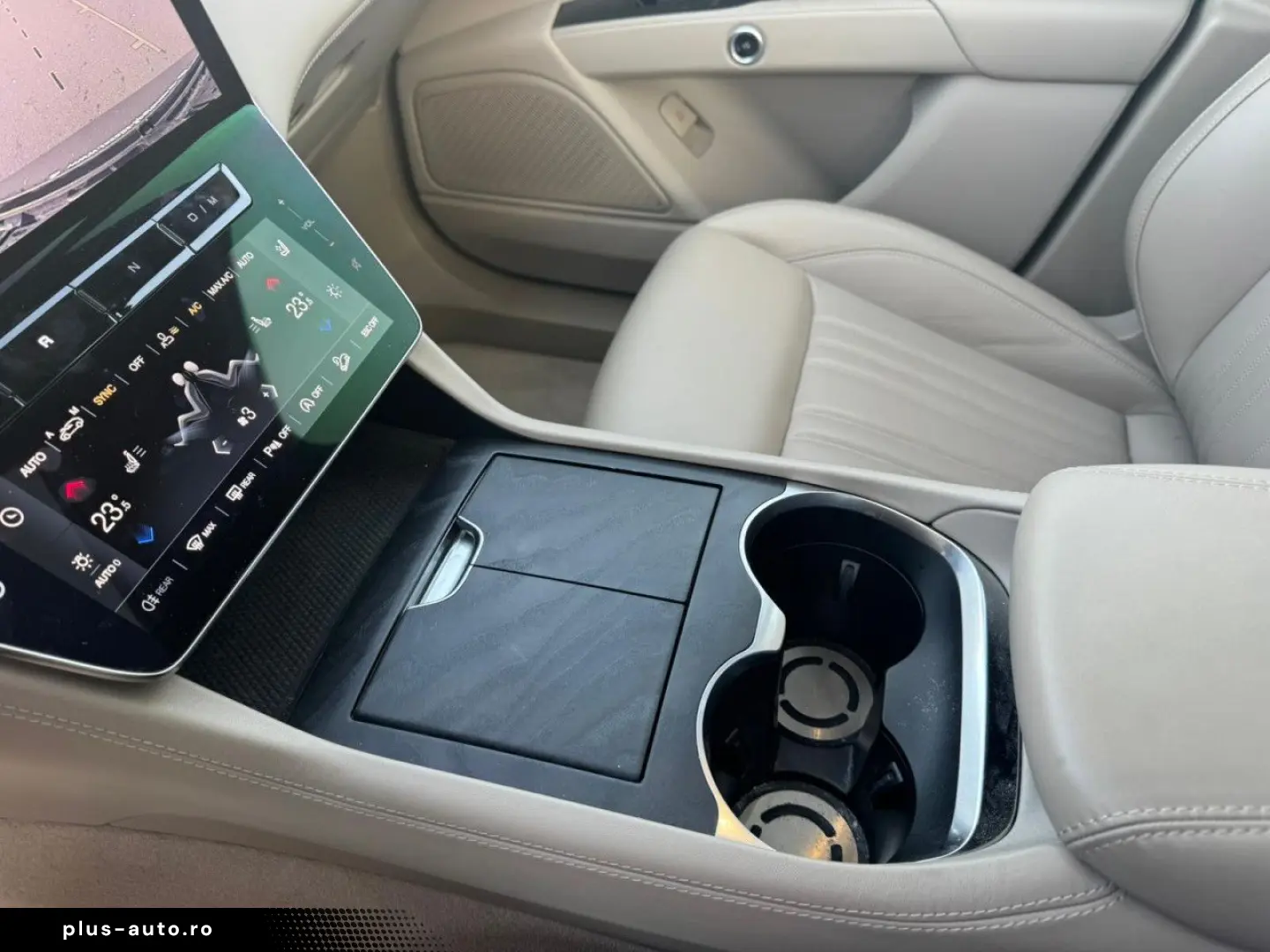 Grecale GT Pano Kam Acc Elekt Sitze