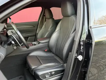 GRECALE MODENA AWD 330PS LEDER SKYHOOK 1HAND TOP