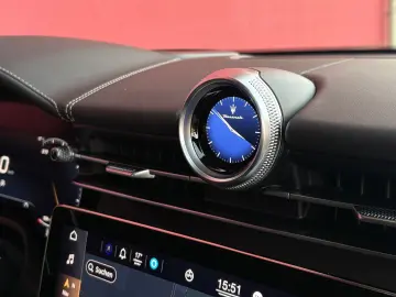 GRECALE MODENA AWD 330PS LEDER SKYHOOK 1HAND TOP