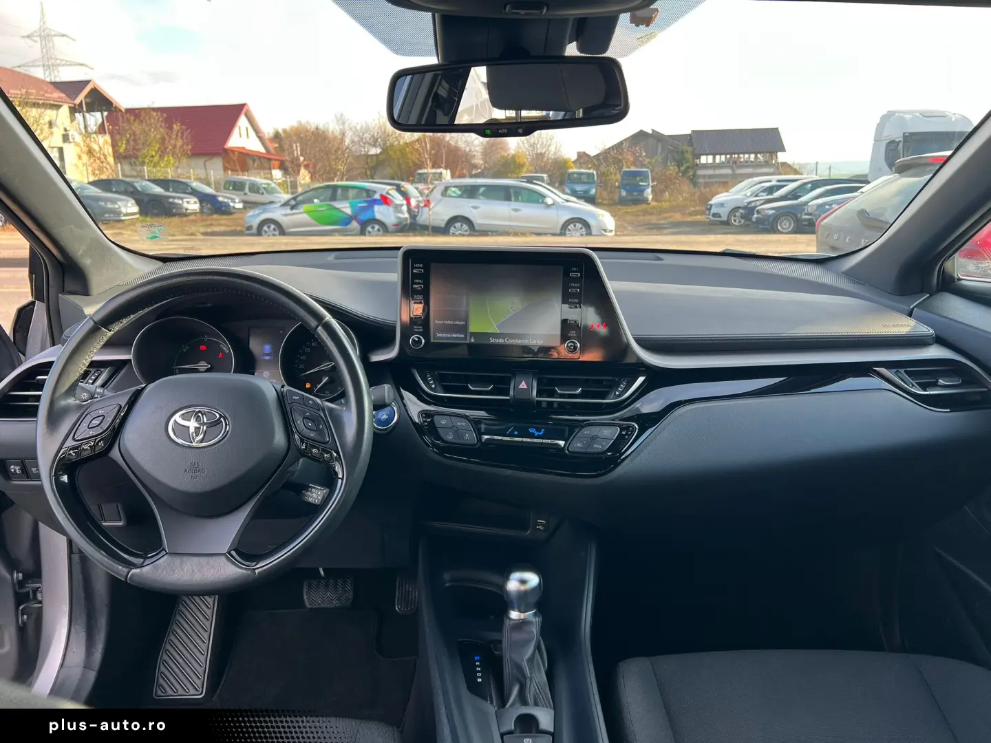 TOYOTA C-HR 1.8 HIBRID