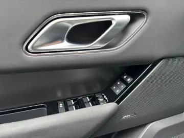 Range Rover Velar R-Dynamic KAMERA Design-Paket