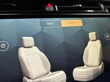 Range Rover Velar R-Dynamic KAMERA Design-Paket