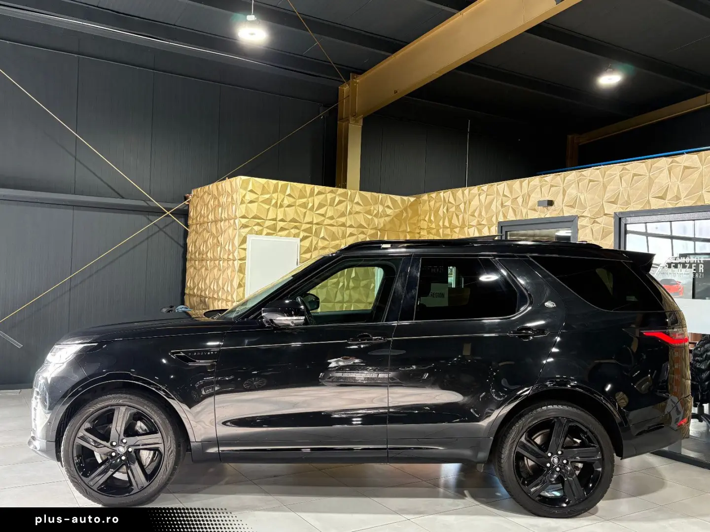 Discovery 5 R-Dynamic HSE D250 c AWD PANO MEMORY