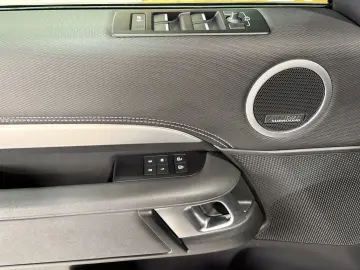 Discovery 5 R-Dynamic HSE D250 c AWD PANO MEMORY