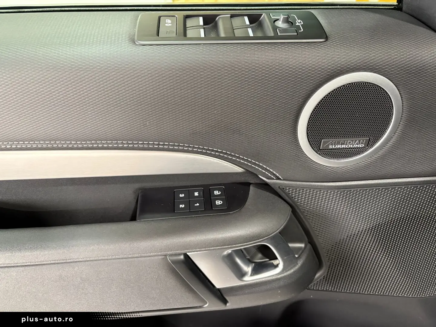 Discovery 5 R-Dynamic HSE D250 c AWD PANO MEMORY