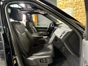 Discovery 5 R-Dynamic HSE D250 c AWD PANO MEMORY