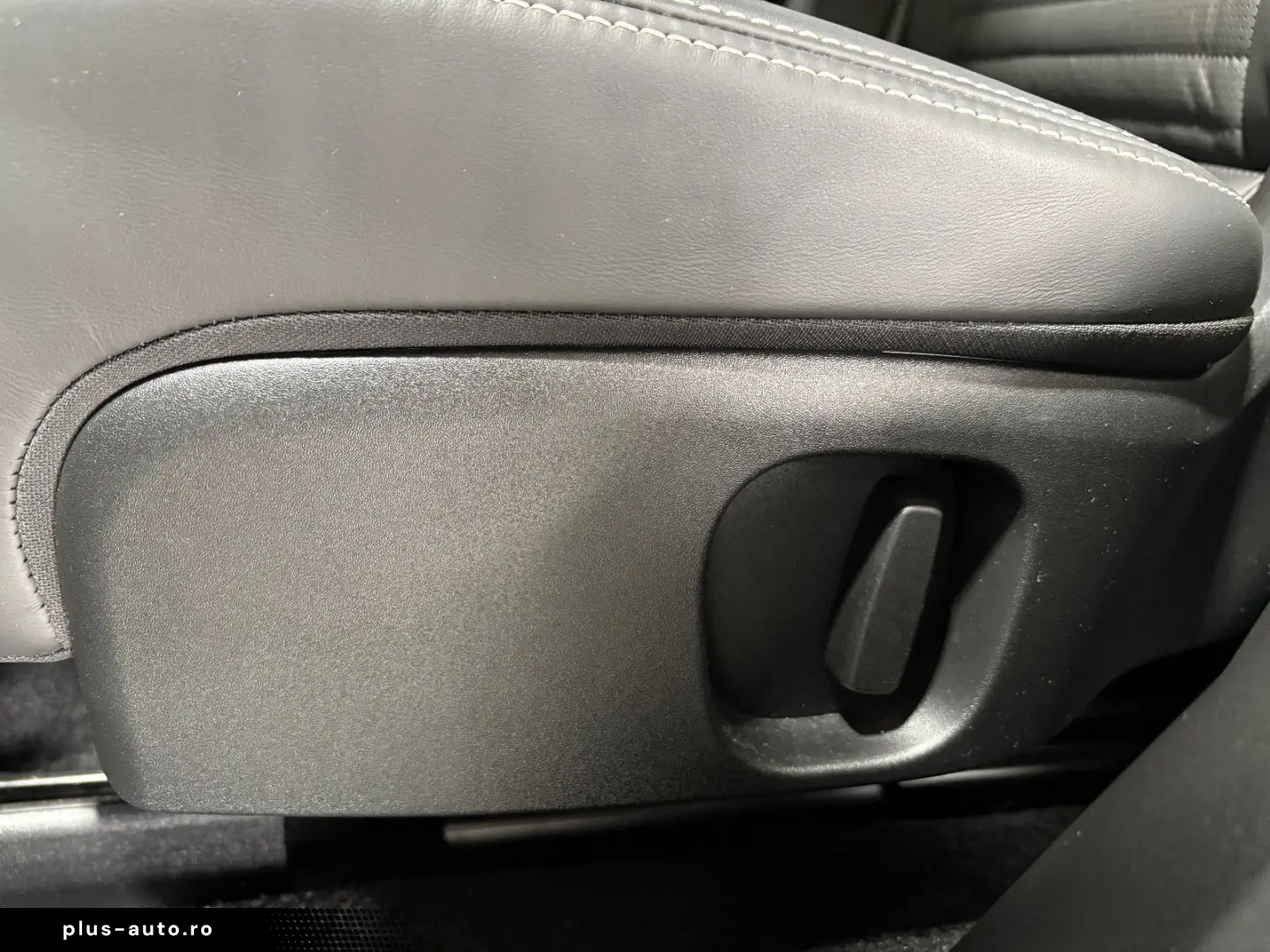 Discovery 5 R-Dynamic HSE D250 c AWD PANO MEMORY