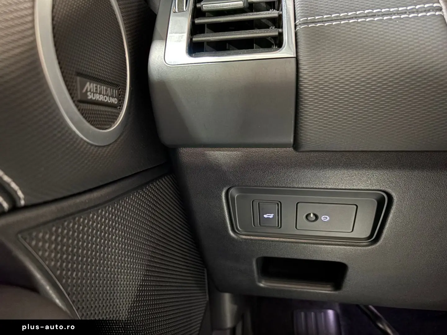 Discovery 5 R-Dynamic HSE D250 c AWD PANO MEMORY