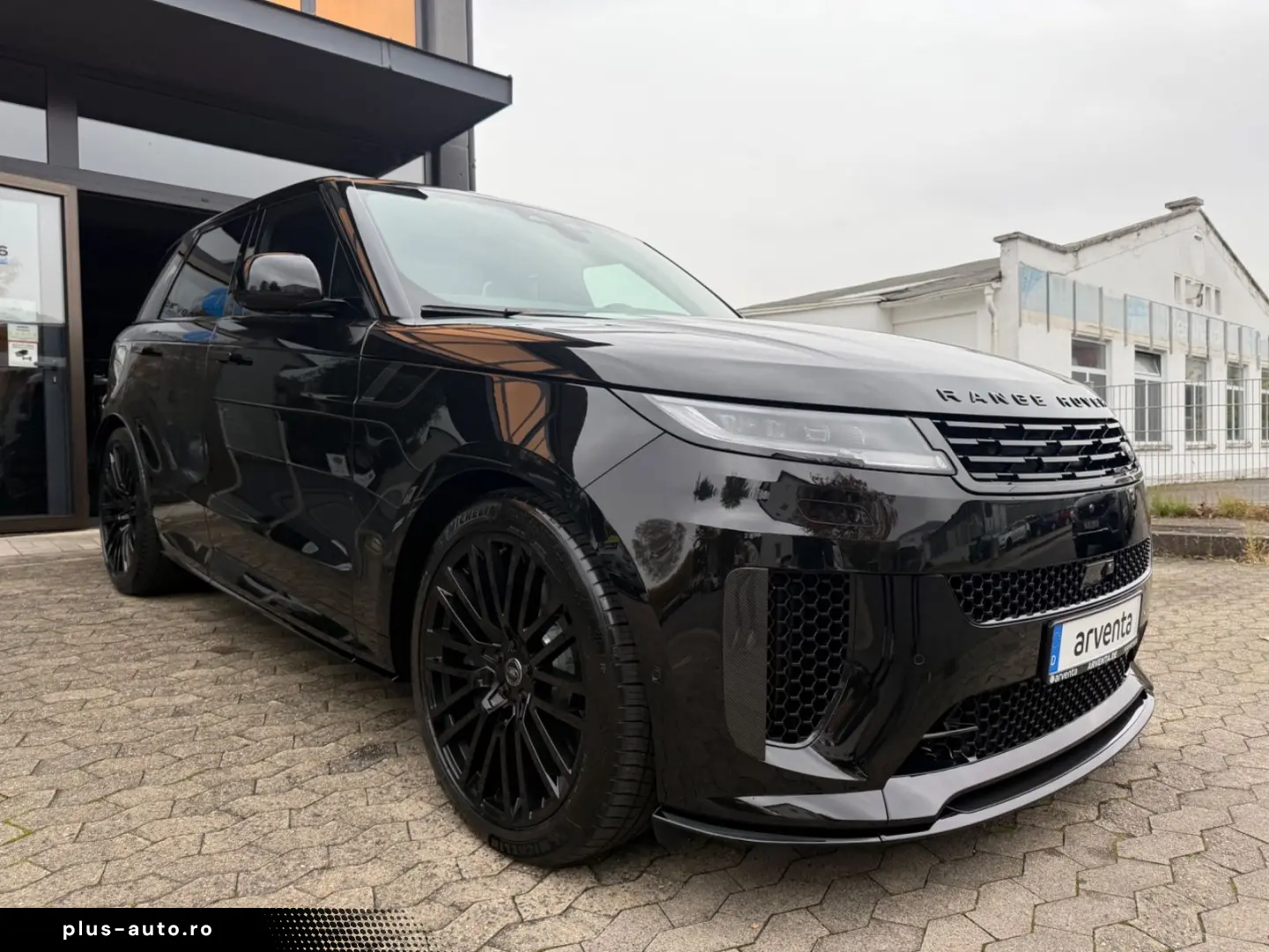 RANGE ROVER SPORT SV EDITION ONE VOLL CARBON