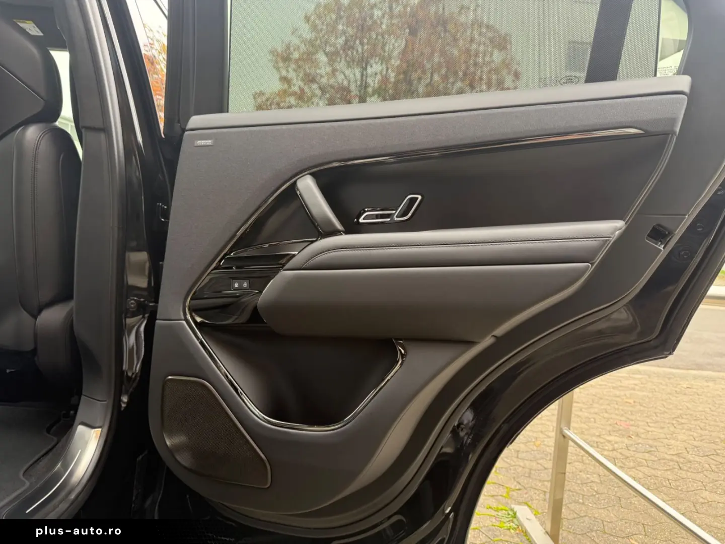 RANGE ROVER SPORT SV EDITION ONE VOLL CARBON