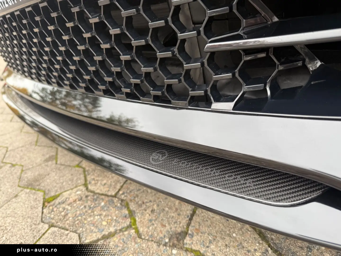 RANGE ROVER SPORT SV EDITION ONE VOLL CARBON