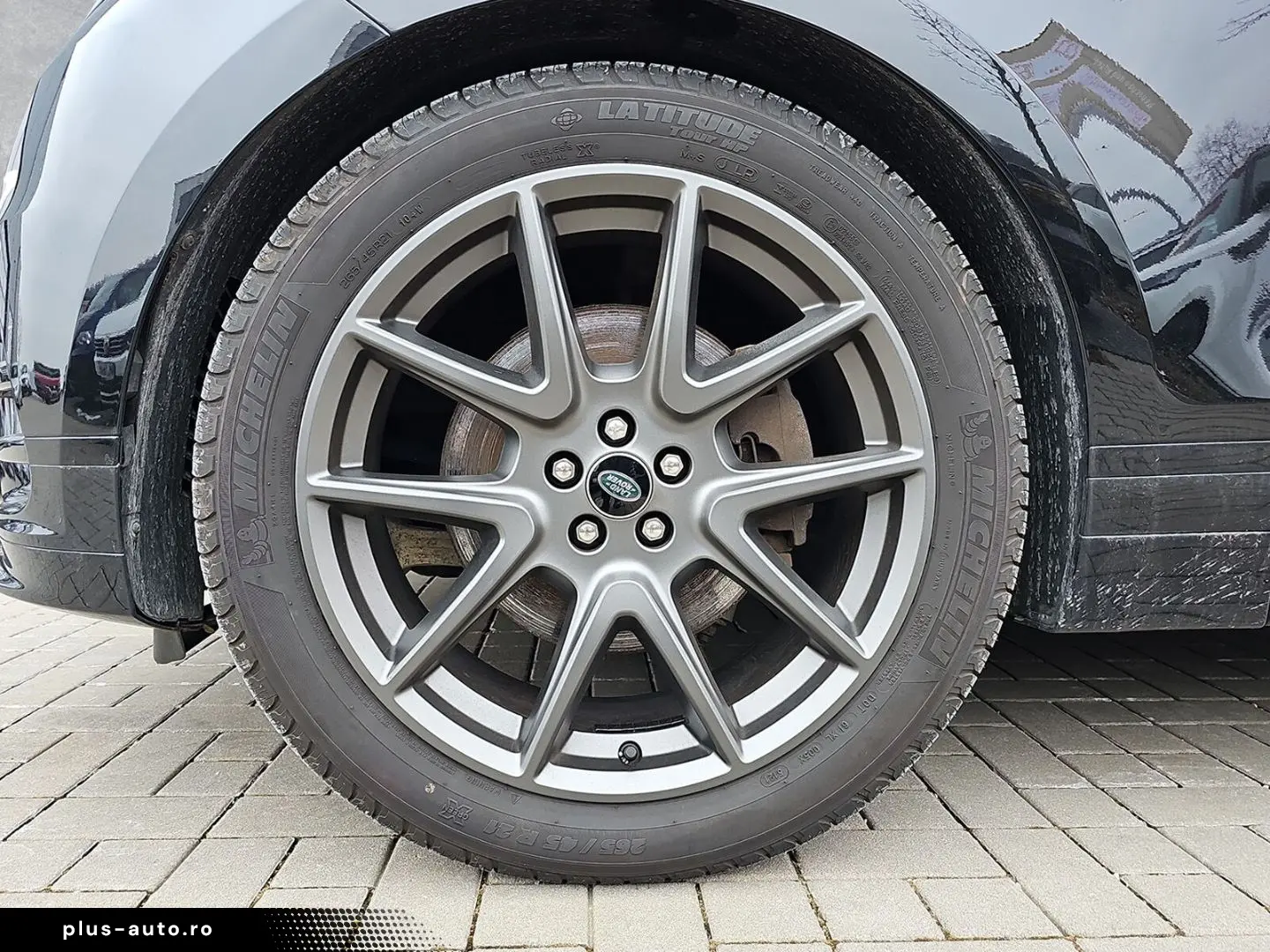 Range Rover Velar P250 R-Dynamic HSE BLACK-PACK