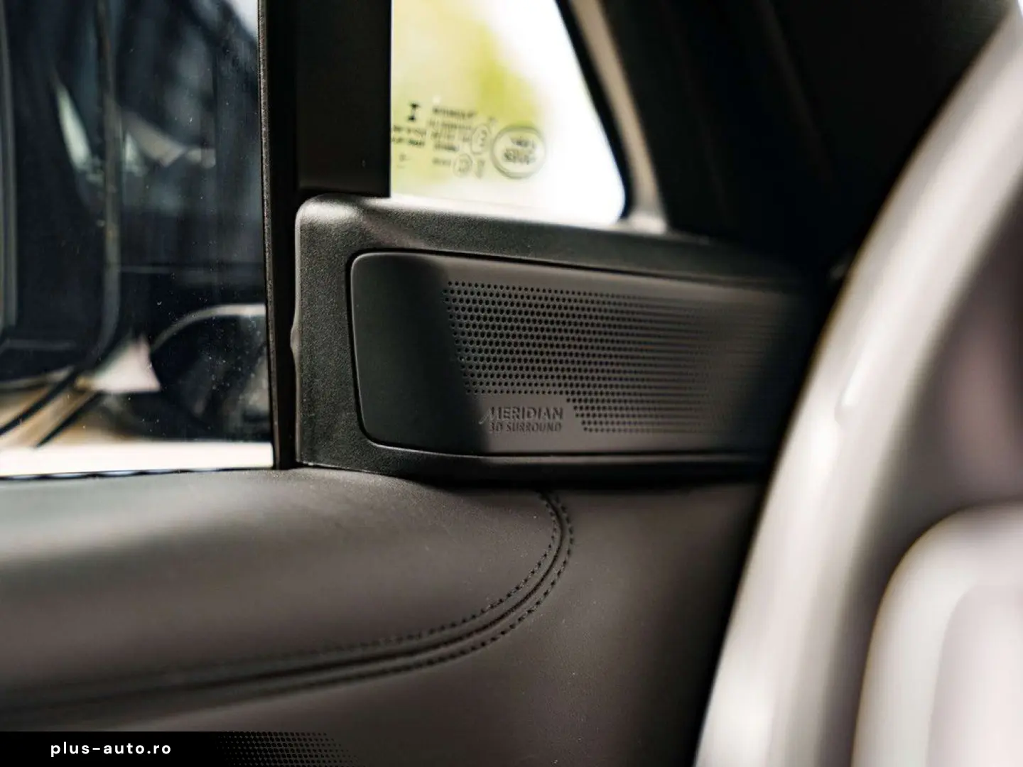 Range Rover P440e Hybrid HSE - Pano - Meridian -