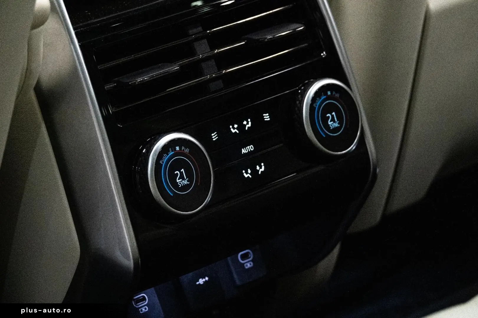 Range Rover SE Hybrid Pano Softk Meridian Luft