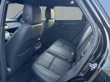 Range Rover Evoque P200 R-Dynamic SE BlackPack 2
