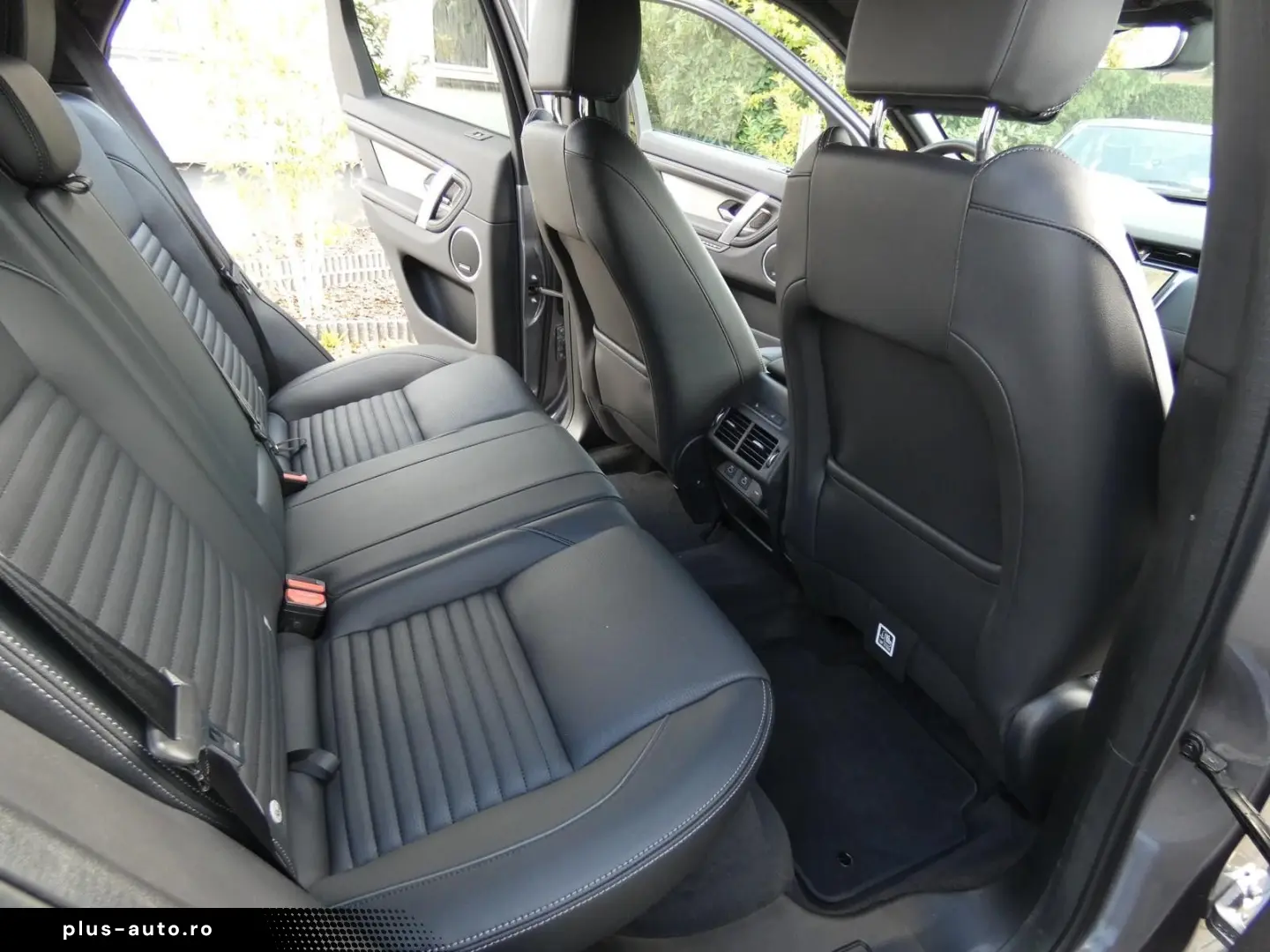 Discovery Sport Dynamic SE AWD Navi ACC AHK Lede