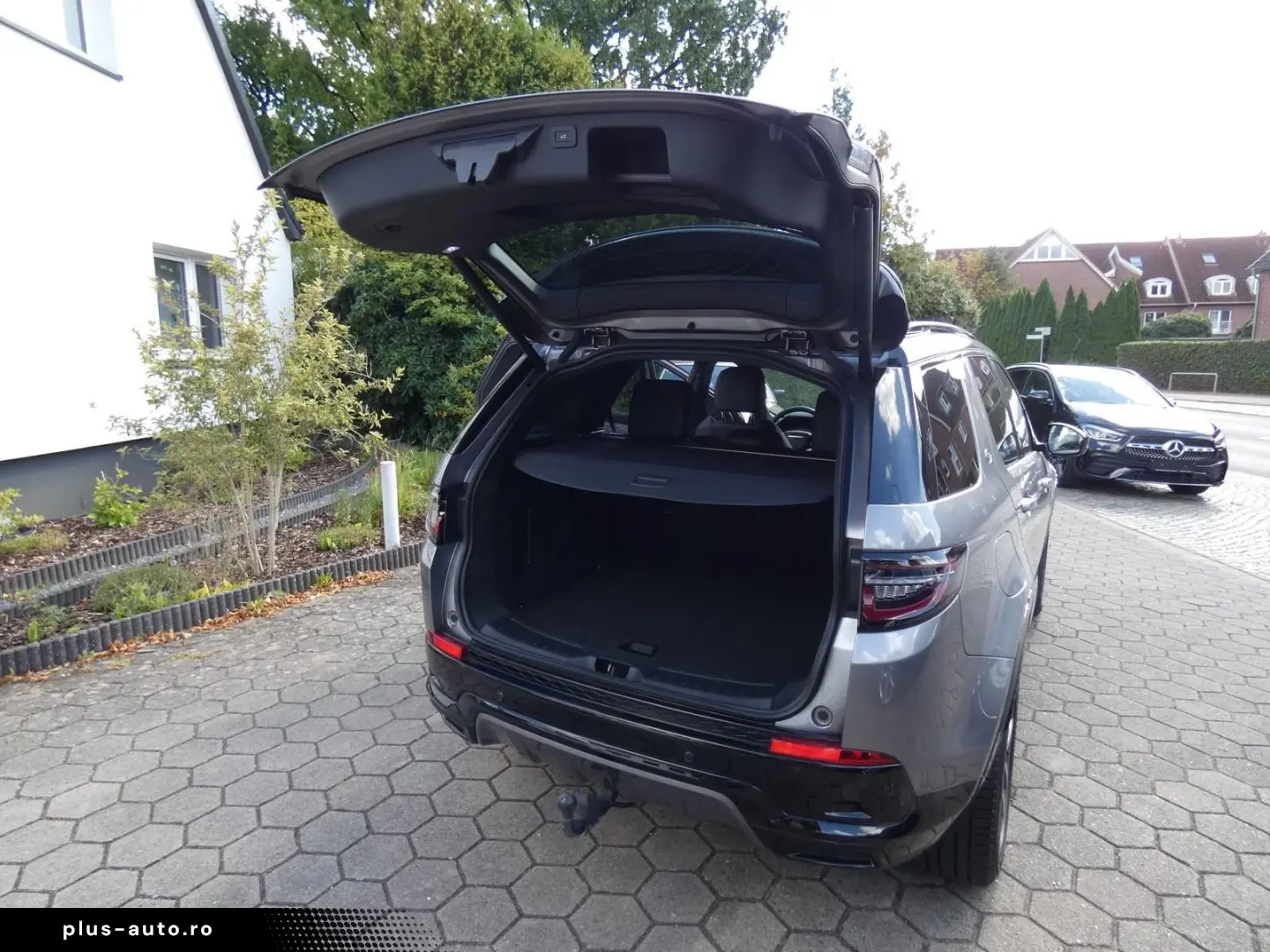 Discovery Sport Dynamic SE AWD Navi ACC AHK Lede