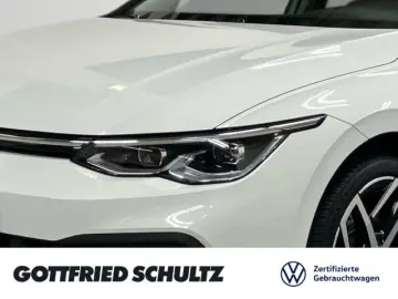 Golf VIII 1.4 TSI DSG eHybrid LED NAV ACC SHZ St