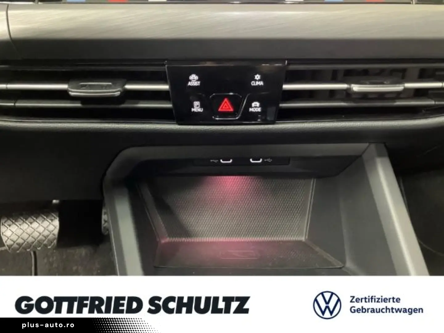 Golf VIII 1.4 TSI DSG eHybrid LED NAV ACC SHZ St