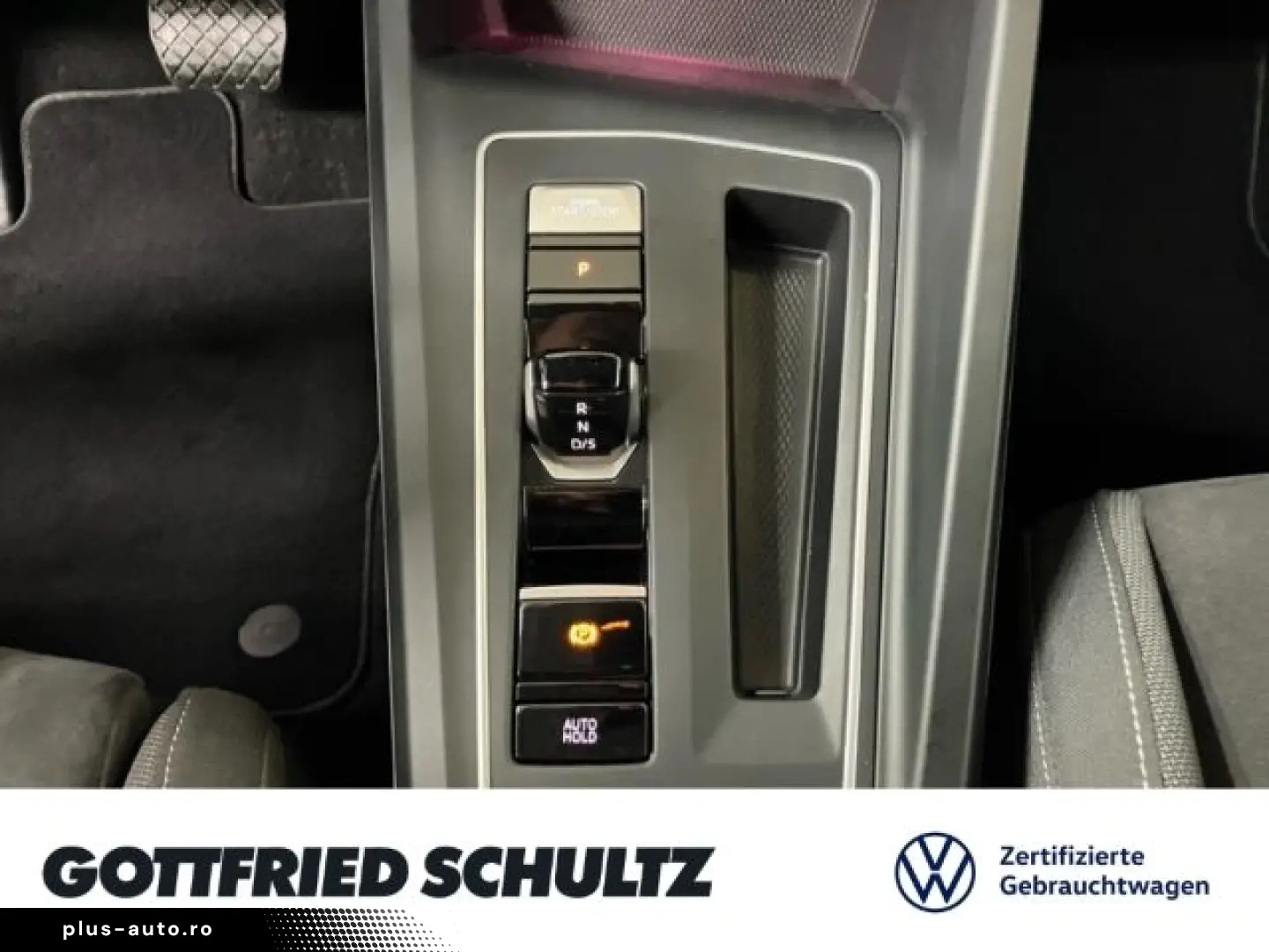 Golf VIII 1.4 TSI DSG eHybrid LED NAV ACC SHZ St