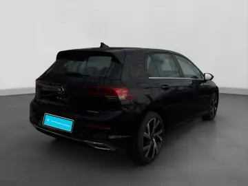 Golf 1.4 eHybrid STYLE LM18 NAVI KAMERA SITZH