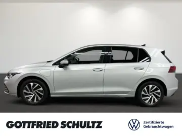 Golf VIII 1.4 TSI DSG eHybrid LED NAV AHK ACC St