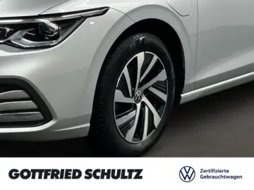 Golf VIII 1.4 TSI DSG eHybrid LED NAV AHK ACC St