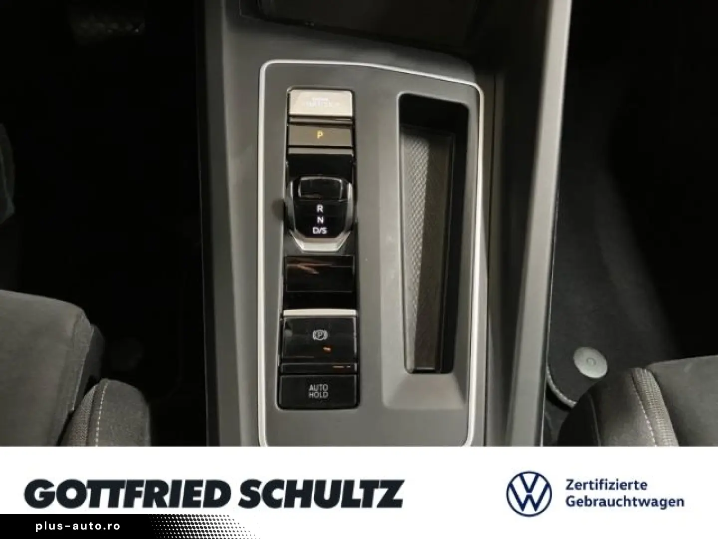 Golf VIII 1.4 TSI DSG eHybrid LED NAV AHK ACC St