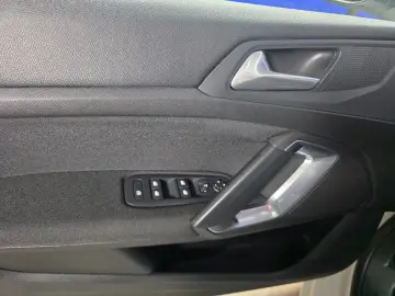 PEUGEOT 308 1.5 BLUEHDI 130CP MT6 ACTIVE 2020