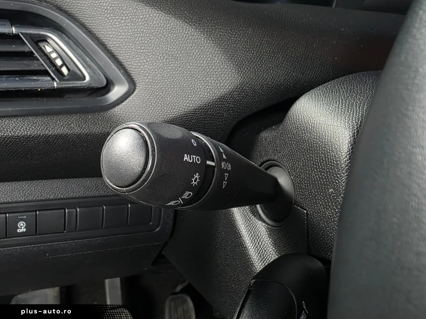 PEUGEOT 308 1.5 BLUEHDI 130CP MT6 ACTIVE 2020