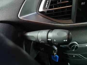 PEUGEOT 308 1.5 BLUEHDI 130CP MT6 ACTIVE 2020