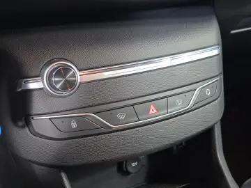 PEUGEOT 308 1.5 BLUEHDI 130CP MT6 ACTIVE 2020