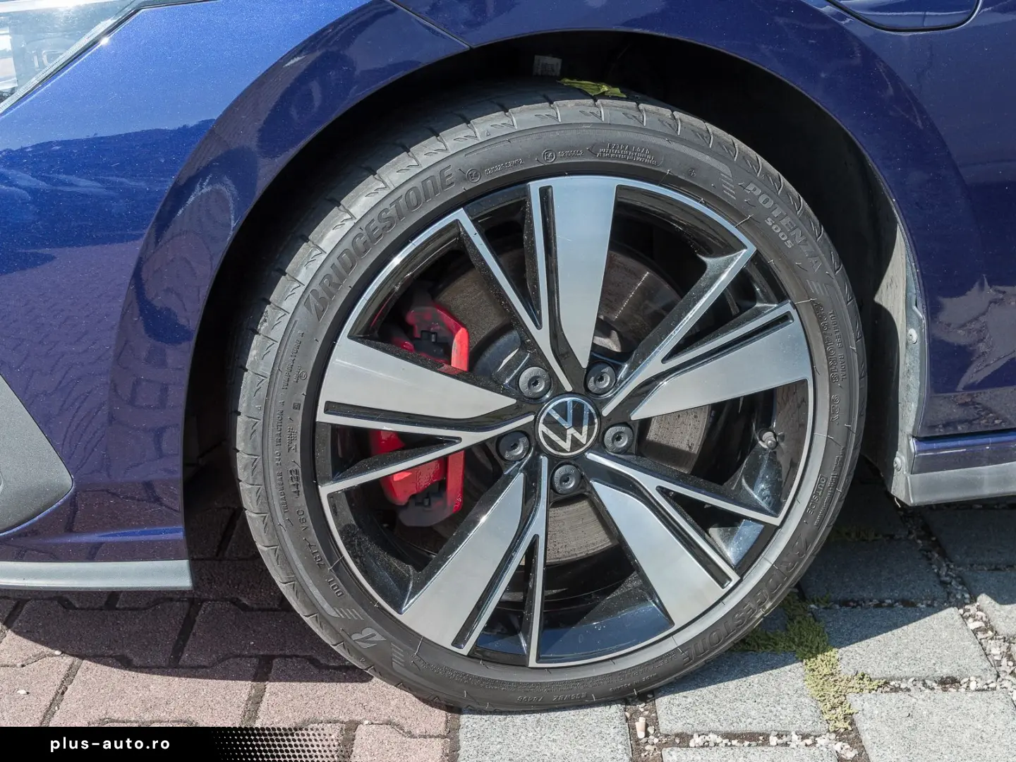 Golf GTE BLACK STYLE IQ.LIGHT DCC ACC NAVI LM18