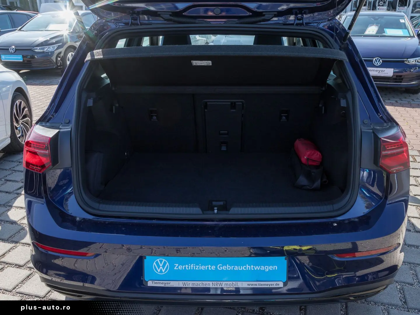 Golf GTE BLACK STYLE IQ.LIGHT DCC ACC NAVI LM18