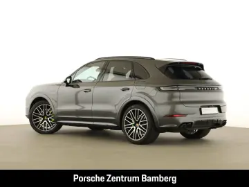 Cayenne E-Hybrid  PDCC  InnoDrive  HUD  Massage