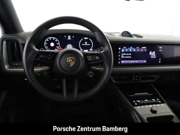 Cayenne E-Hybrid  PDCC  InnoDrive  HUD  Massage