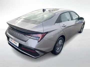 Hyundai Elantra 1.6 l 123 CP CVT Exclusive