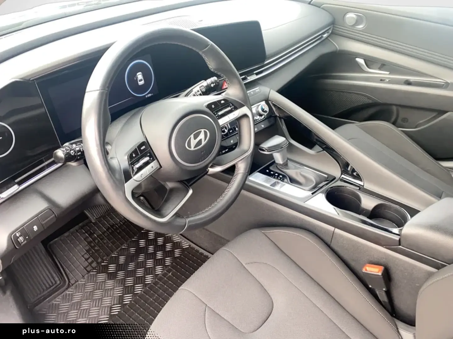 Hyundai Elantra 1.6 l 123 CP CVT Exclusive