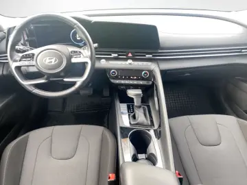 Hyundai Elantra 1.6 l 123 CP CVT Exclusive