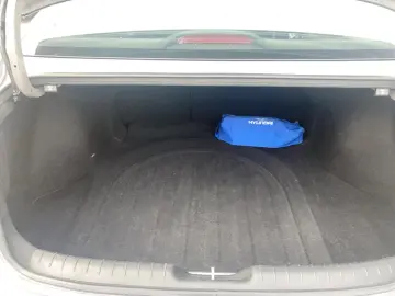 Hyundai Elantra 1.6 l 123 CP CVT Exclusive