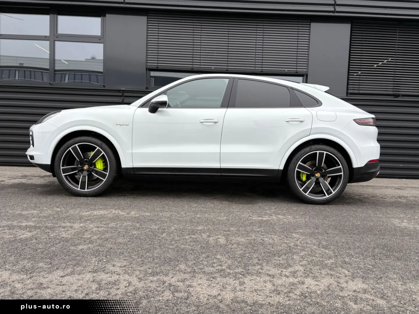 Cayenne Coupe E-Hybrid-INNO-HEAD UP-EL.AK-1.HAND